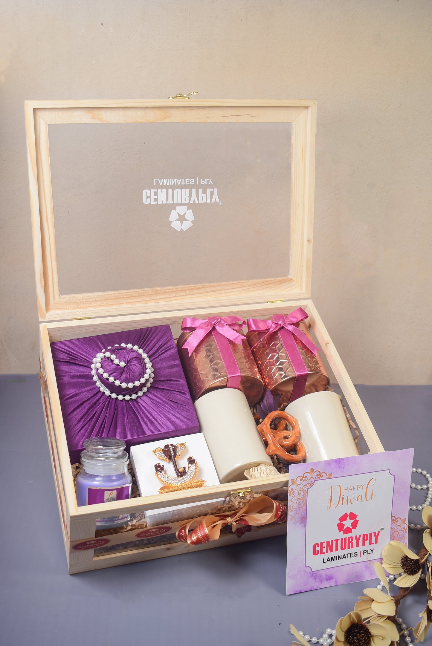 Pinewood Diwali Box